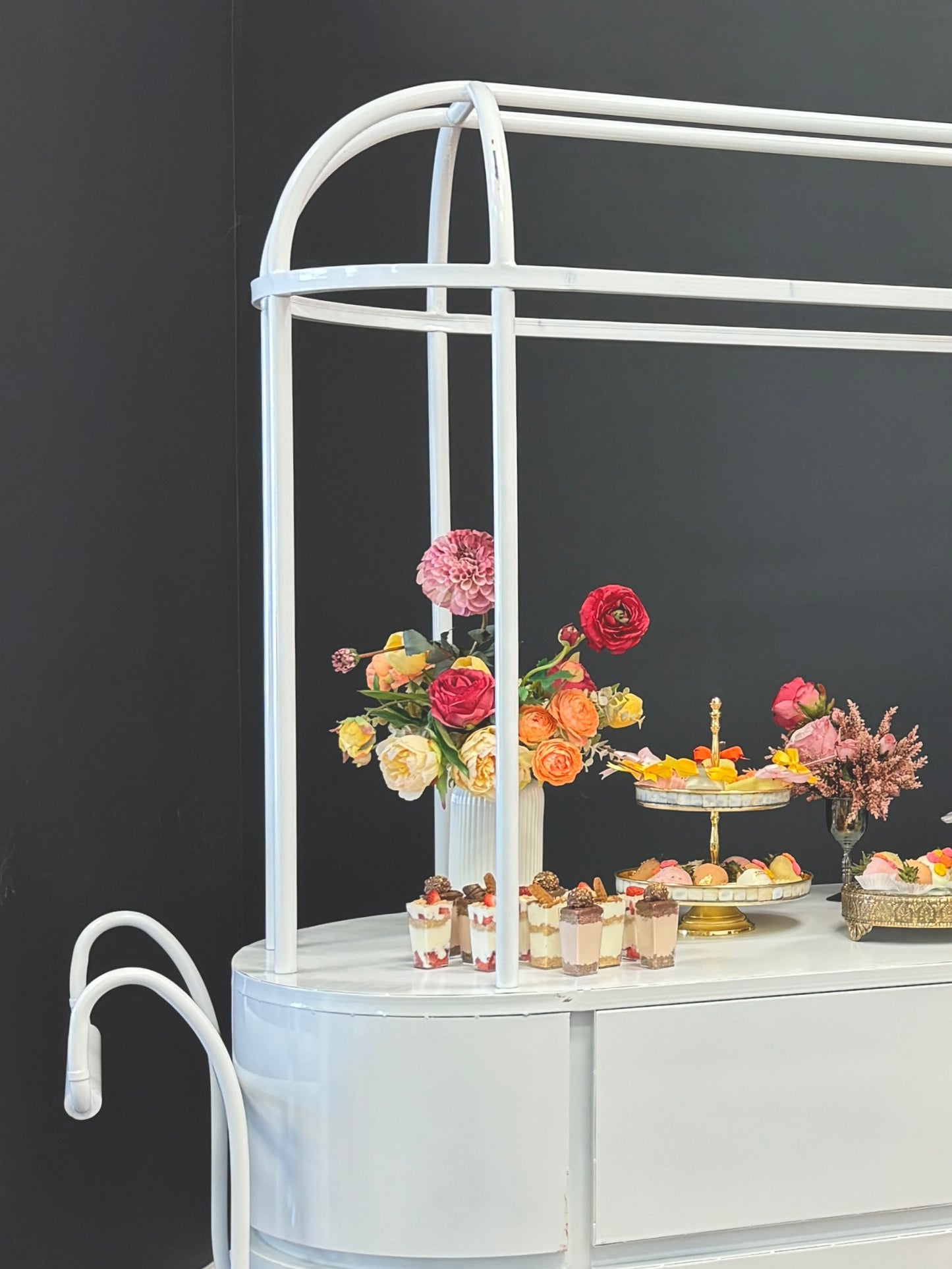 White Sweet Cart