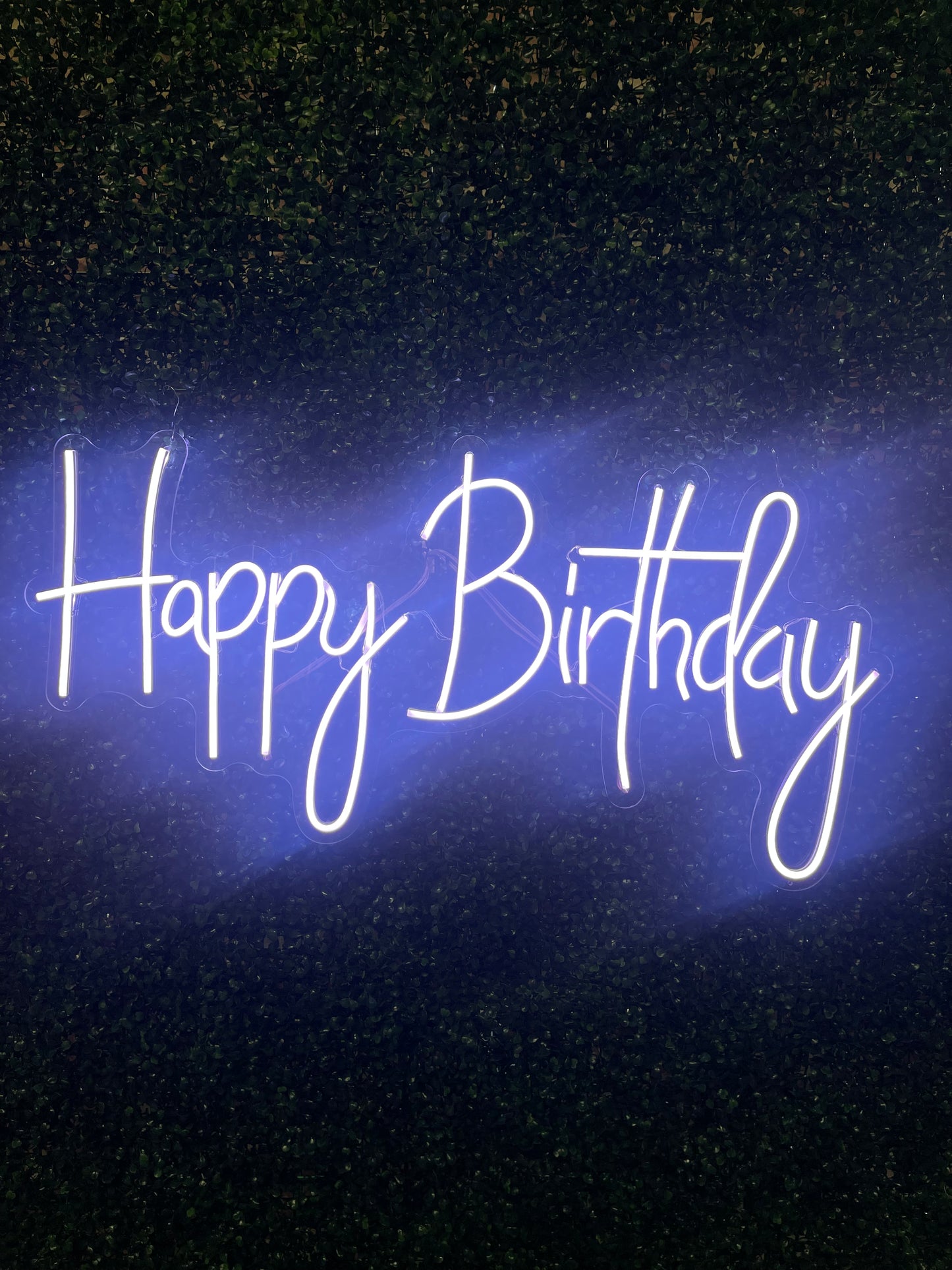 Neon Sign "Happy Birthday"