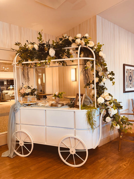 White Sweet Cart for rent